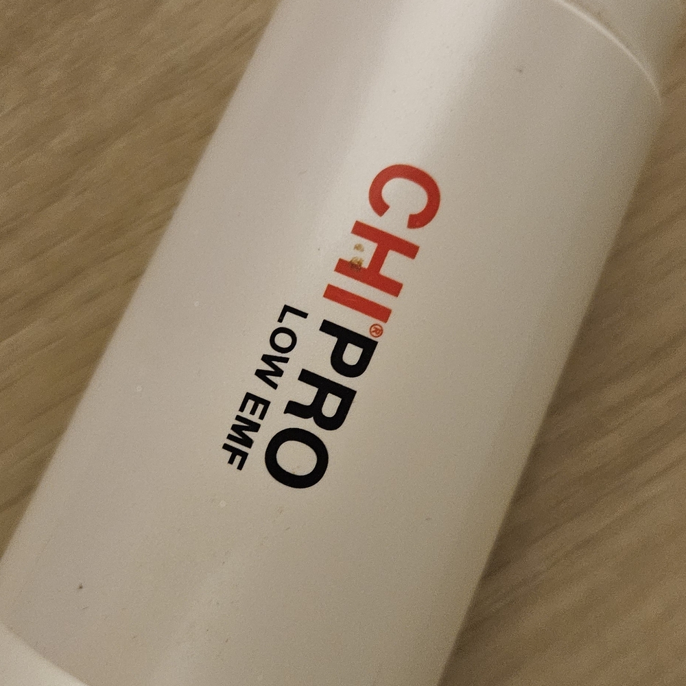 CHI Pro Low EMF Hair Dryer in White - Picture 2 of 5